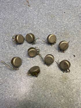 M-2r73-52 Allen Bradley 30427a Type J Turn Potentiometer - Lot Of 9 Untested