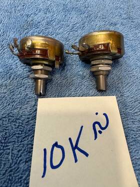 311-016 Allen Bradley 2 Ab 10k Ohm Tube Amplifier Preamp Potentiometers J Pot