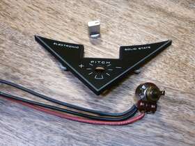 10-049-01 Bic 980 Turntable Parts - Pitch Control Potentiometer Knob And Trim Plate