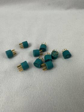 8-ics Cinch 8-pin Round Transistor Socket Nos Lot Of 10 Pieces