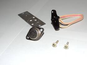2sd555 Kenwood Super Eleven Output Transistor And Parts Shown