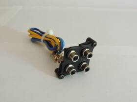 E13-0415-05 Kenwood Super Eleven Adaptor 4p Rc Jacks And Full Wire