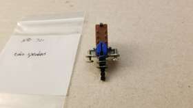 N52002081-0-01 Nad 701 Rcvr Extra Speakers Switch
