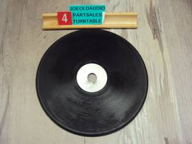 G1410 Philco Electrophonic Me-4 Rubber Mat. Soft And Pliable. Measures 7 1/2 Inch Parting Out