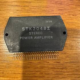 Stk2048ii Sanyo Stereo Amplifier Ic - Original Pull Out Of A Working Unit
