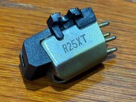 R25xt Shure Realistic Std-mount Cart. - Needs A Stylus Continuity Tested