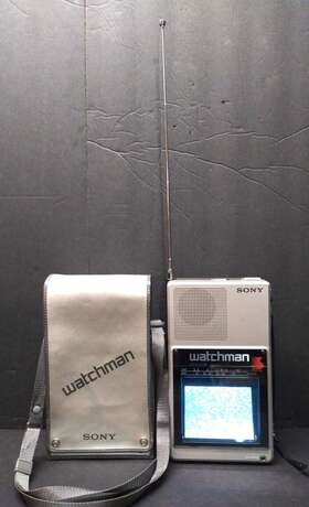 Fd-40a Sony Vintage 1980s Watchman Portable Television Tv Vhf/uhf Case Works Ex
