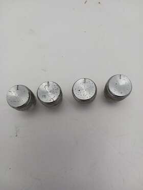 M2657 Yorx Am/fm Cassette Original Tone Volume Selector And Balance Knobs
