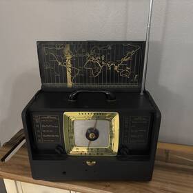 L507 Zenith Shortwave Radio Model