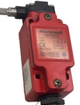Honeywell Micro Switch GSAA44A1B New/nos. Fixed Price $99.99.