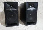 Set 2 Jbl Professional Series Master Reference Monitors 705P 5" Bi-amp. Fixed Price $1399.99.