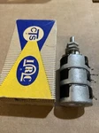 Nos Vintage Cts Irc Tp 8 Stereo Potentiometer Volume Control Power Switch #a. Fixed Price $28.00.