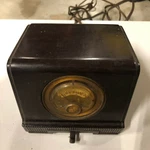 Vintage Radiart Antenna Rotator Controller Bakelite. Fixed Price $20.00.