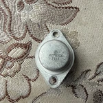 (2) Motorola MC7806CK TO-3 Linear Voltage Regulator 6V 1.5A. Fixed Price $12.50.