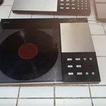 Bang & Olufsen Beogram 8002 Rosewood Turntable Working Needs. Fixed Price $450.00.