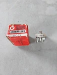 New Old Stock Hammerlund APC-25 Air Padding Condenser Mmf. Fixed Price $10.00.