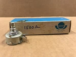 Nos Centralab WN-152 Linear Taper Potentiometer, 1500 Ohm. Fixed Price $15.96.