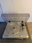 Pioneer PL-530 Full Auto Turntable, Works, Needs Stylus & Platter. Fixed Price $189.99.