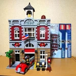 Lego Creator Expert 10197 Fire Brigade 4657552 Hobby Educational Toys Block 2011. Fixed Price $585.00.