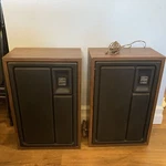 Vintage Zenith Allegro 1000 Speaker Set 6 1/2" Woofer Horn Tweeter. Fixed Price $85.00.