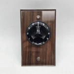 Vintage AT-50H Violet L-8 Ohm Volume Control Knob W/ Clear Backplate. Fixed Price $18.98.