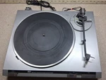 Vntg Mcs 6604 Quartz Direct Drive Semiauto Turntable No Cover,needle For Parts. Fixed Price $45.00.
